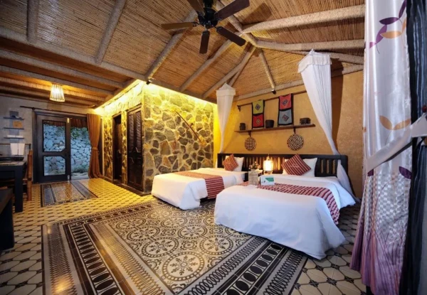 Ảnh chi tiết phòng mai-chau-ecolodge-phong-deluxe-gia-dinh-thong-nhau-vivatrip-03.webp