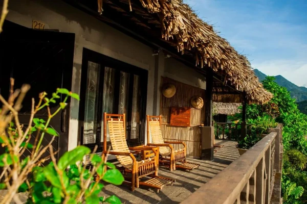 Ảnh chi tiết phòng mai-chau-ecolodge-phong-deluxe-gia-dinh-thong-nhau-vivatrip-08.webp