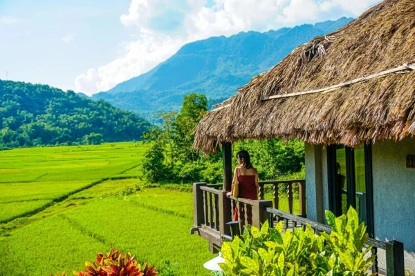 Ảnh chi tiết phòng mai-chau-ecolodge-suite-nhin-ra-thung-lung-vivatrip-13.webp
