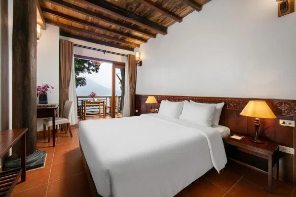 Ảnh Mai Chau Hideaway Lake Resort