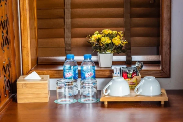 Ảnh chi tiết phòng mai-chau-mountain-view-resort-bungalow-luxury-co-ban-cong-vivatrip-06.webp