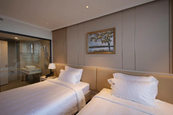 Ảnh chi tiết phòng Phòng Loại Sang Hướng Đồi 2 Giường Đơn (Deluxe Hill View Twin Room) 11