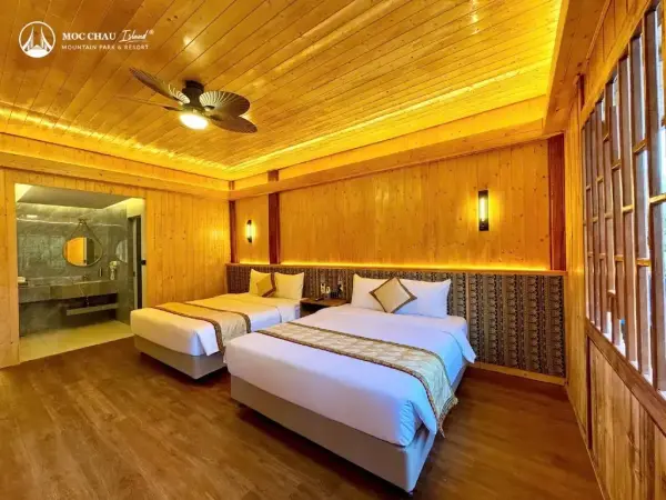 Ảnh chi tiết phòng moc-chau-island-mountain-park-and-resort-family-double-vivatrip_03-1.webp