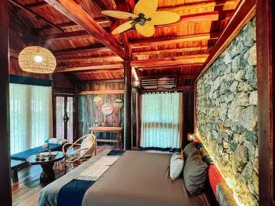 Ảnh chi tiết phòng natalies-villa-resort-moc-chau-superior-garden-vivatrip.webp