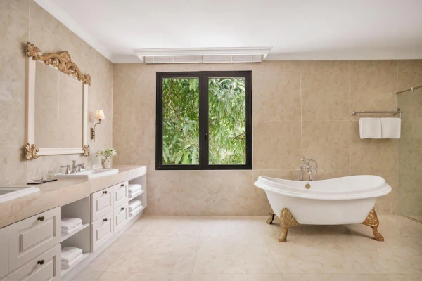 Ảnh chi tiết phòng nha-trang-marriott-resort-spa-hon-tre-island-3-bedroom-villa-vivatrip-09.webp