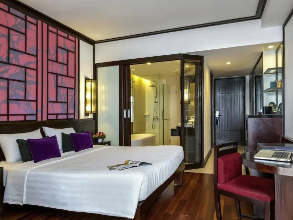 Ảnh chi tiết phòng novotel-ha-long-standard-double-hil-view-vivatrip-03.webp