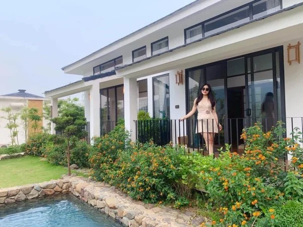 Ảnh chi tiết phòng onsen-villas-resort-hoa-binh-villa-2pn-be-boi-lat-da-vivatrip-05.webp