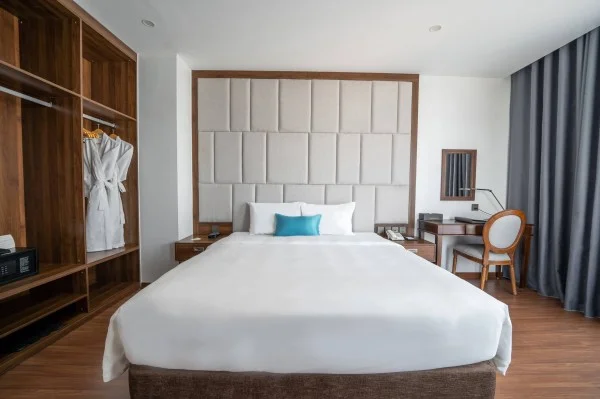 Ảnh chi tiết phòng paddington-hotel-halong-deluxe-double-vivatrip-03.webp