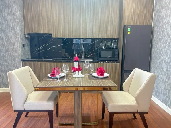 Ảnh chi tiết phòng paddington-hotel-halong-grand-suite-vivatrip-03.webp