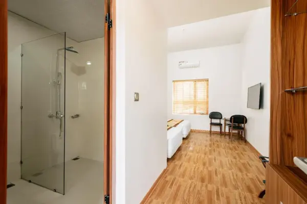 Ảnh chi tiết phòng phoenix-mc-chu-resort-superior-2-giuong-vivatrip_02.webp