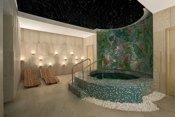 Ảnh Renaissance Danang Hoi An Resort & Spa