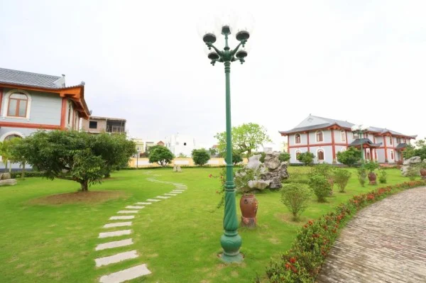 Ảnh chi tiết phòng resort-huu-bang-deluxe-double-room-vivatrip-03.webp