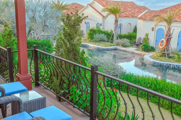 Ảnh chi tiết phòng Premier Twin Pool Acess 7