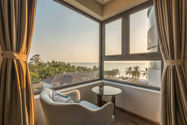 Ảnh chi tiết phòng Deluxe King Ocean View 10