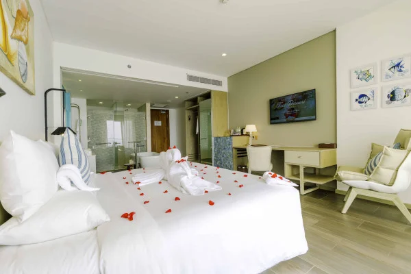 Ảnh chi tiết phòng Premium Ocean View King Room 8