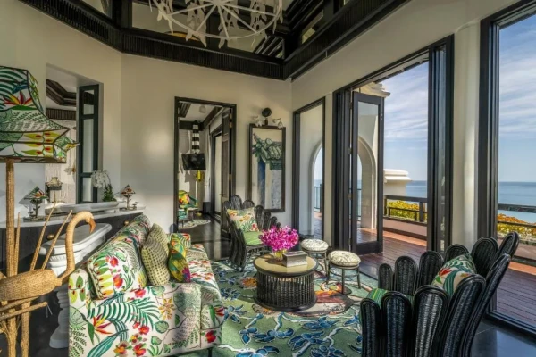 Ảnh chi tiết phòng Biệt Thự 4 Phòng Ngủ Có Hồ Bơi Nhìn Ra Biển 9