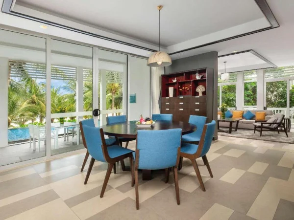 Ảnh chi tiết phòng Biệt thự trước biển 4 phòng ngủ có hồ bơi riêng (4-Bedroom Beachfront Villa with Private Pool) 8