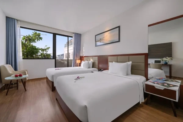 Ảnh chi tiết phòng Senior Balcony Double, Twin (Welcome Fruit) 7
