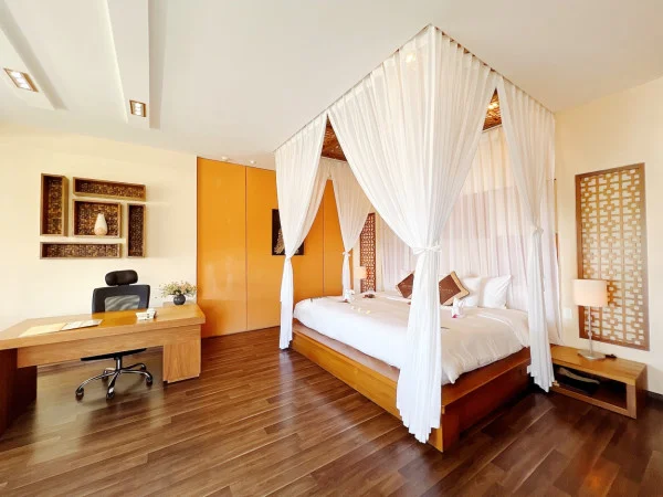 Ảnh chi tiết phòng Luxury Suite 8