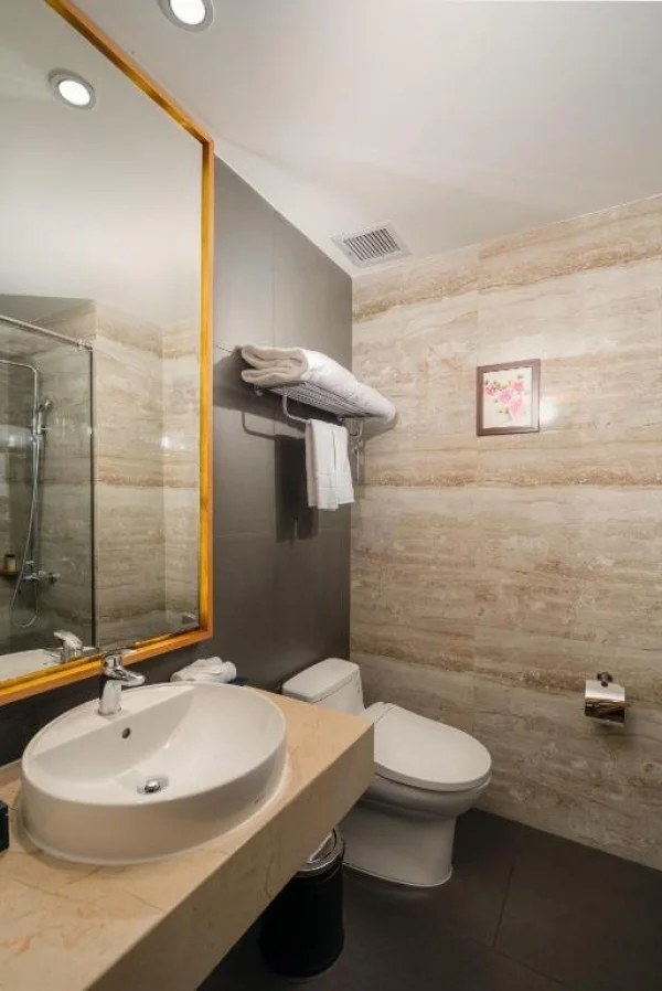 Ảnh chi tiết phòng Suite Gia Đình Nhìn Ra Toàn Cảnh 8