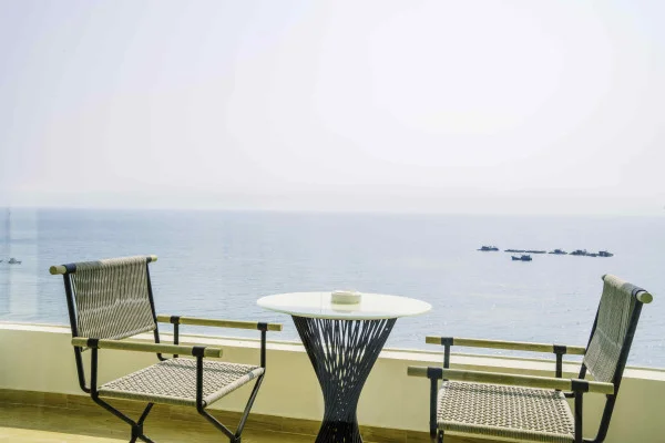 Ảnh chi tiết phòng Premium Ocean View King Room 11