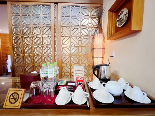 Ảnh chi tiết phòng Luxury Suite 16