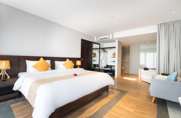 Ảnh chi tiết phòng Suite with Sea View 19