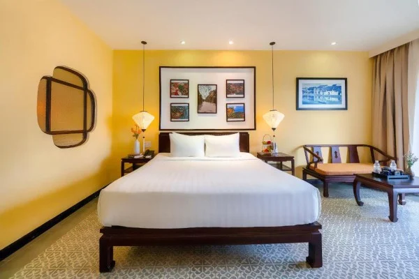 Ảnh chi tiết phòng Grand Deluxe Room with Large Balcony 12