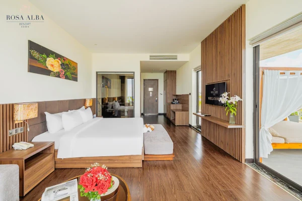 Ảnh chi tiết phòng Suite Rosa Hướng Biển (Rosa Suite with Sea View) 7
