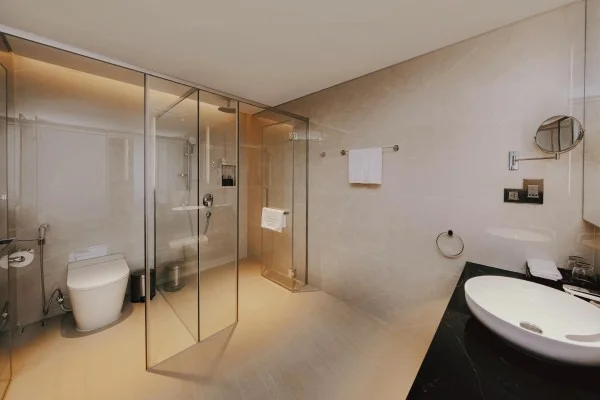 Ảnh chi tiết phòng sea-stars-hotel-ha-long-deluxe-lake-view-vivatrip-05.webp