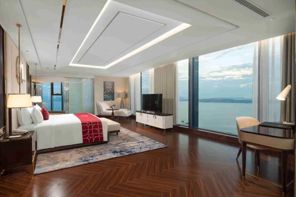 Ảnh chi tiết phòng Executive Suite Bay View 7
