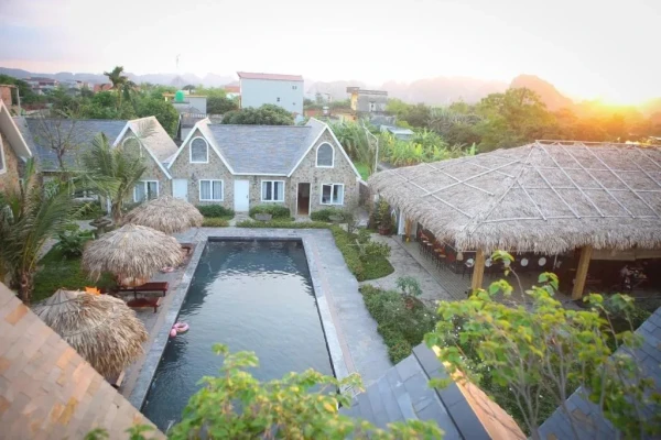 Ảnh chi tiết phòng Phòng Superior Giường Đôi/ 2 Giường Đơn Nhìn Ra Vườn 7