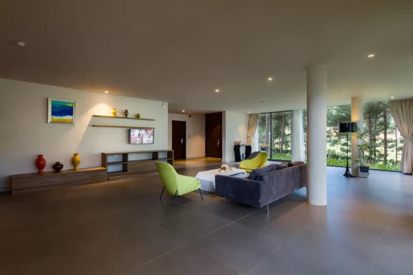 Ảnh chi tiết phòng terracotta-hotel-and-resort-dalat-biet-thu-5-phong-ngu-vivatrip-09.webp