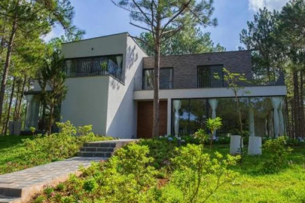 Ảnh chi tiết phòng terracotta-hotel-and-resort-dalat-biet-thu-5-phong-ngu-vivatrip.webp