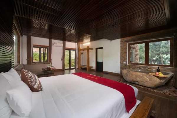 Ảnh chi tiết phòng the-nordic-village-moc-chau-biet-thu-3-phong-ngu-vivatrip-02.webp