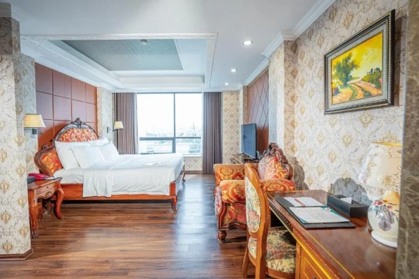 Ảnh chi tiết phòng the-vissai-hotel-phong-suite-vivatrip-06.webp