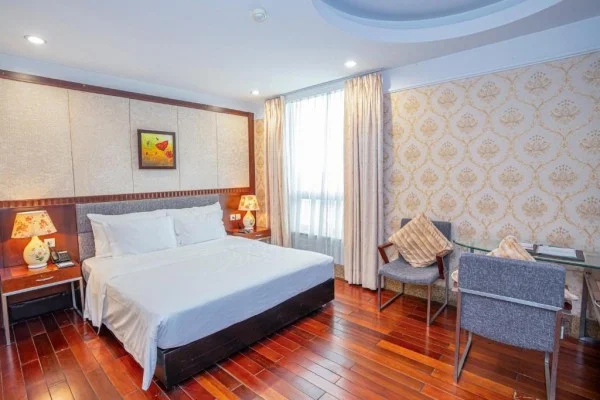 Ảnh chi tiết phòng the-vissai-hotel-phong-superior-vivatrip-04.webp