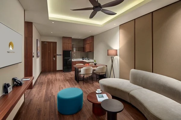 Ảnh chi tiết phòng the-watson-premium-ha-long-luxury-suite-double-vivatrip-02.webp