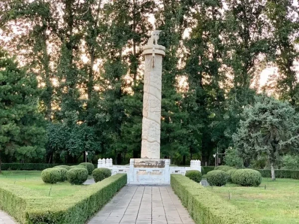 Ảnh Trung Quốc: Bắc Kinh - Di Hòa Viên - Vạn Lý Trường Thành - Chinh phục Cư Dung Quan - Thập Tam Lăng