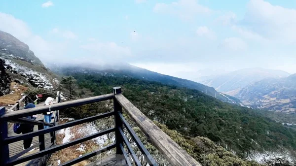 Ảnh Tour Trung Quốc:  Côn Minh - Chu Gia Hoa Viên - cơ hội trải nghiệm trượt tuyết tại Núi Kiệu Tử - Vương quốc tí hon - Kiến Thủy | Chương trình mới - 7