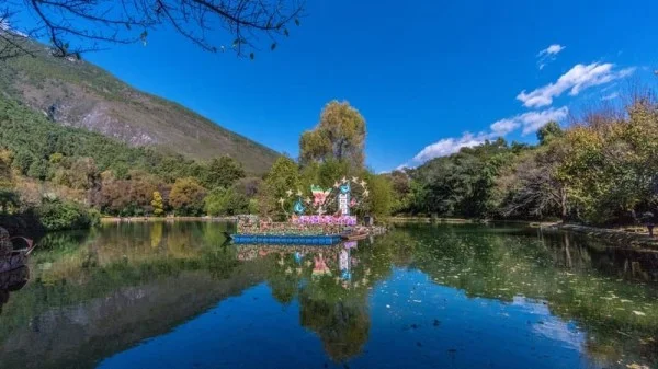 Ảnh TRUNG QUỐC: LỆ GIANG - ĐẠI LÝ - SHANGRILA - NÚI TUYẾT NGỌC LONG - LAM NGUYỆT ĐÀM - HẺM NÚI HỔ KHIÊU HIỆP - TẶNG VÉ CÁP TREO LỚN LÊN ĐỈNH NÚI TUYẾT NGỌC LONG - 20