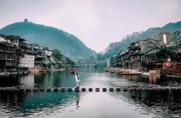 Ảnh Tour Trung Quốc : Ân Thi - Phượng Hoàng Cổ Trấn - Trương Gia Giới - Miêu Trại Tương Tây - Thiên Môn Sơn - Hồ Bảo Phong - Nữ Nhi Thành - Tặng Trải Nghiệm Mặc Hán Phục - 11