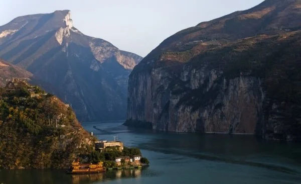 Ảnh Tour Trung Quốc: Trùng Khánh - Cửu Trại Câu - Công viên Gấu Trúc - Công viên Hoàng Giác Loan - Tặng trải nghiệm tại nhà hàng lẩu lớn nhất Thế Giới - Tỳ Bà Viên - 9