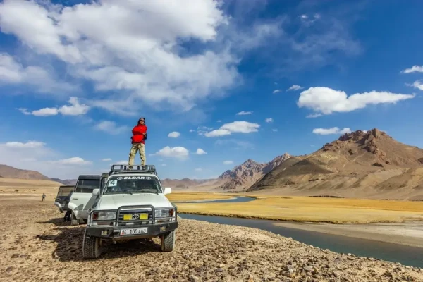 Ảnh Trung Quốc: Khám phá con đường tơ lụa cổ xưa Tân Cương - Kashgar - Grand Bazaar - Tashkurgan - Cao nguyên Pamir - Công viên Sông băng Oytak - Thành phố cổ Shache | Chương trình mới