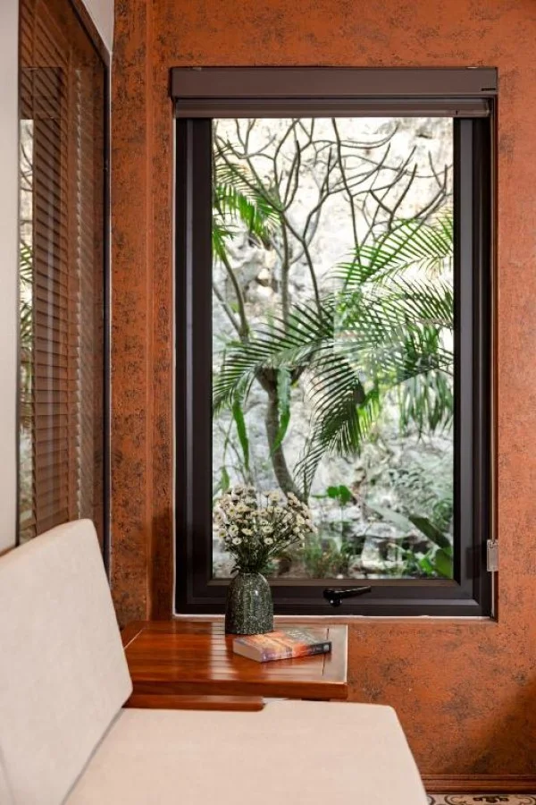 Ảnh chi tiết phòng trang-an-aroma-ecolodge-ninh-binh-phong-deluxe-vivatrip-07.webp