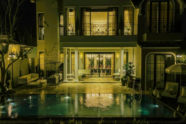 Ảnh Viva ĐL92 -  Hồ Bơi riêng + Bida, Karaoke, Sauna