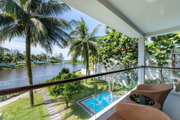 Ảnh chi tiết phòng vinpearl-resort-spa-phu-quoc-villa-3-phong-ngu-vivatrip-03.webp