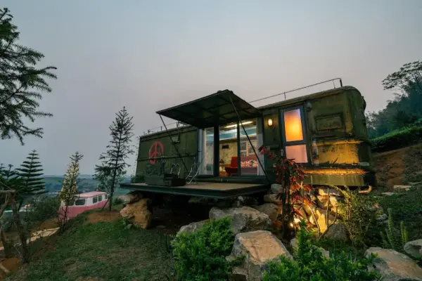 Ảnh chi tiết phòng viva-mc-hippie-garden-view-terrace-room-vivatrip_04.webp