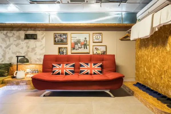 Ảnh chi tiết phòng viva-mc-hippie-garden-view-terrace-room-vivatrip_05.webp