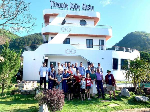 Ảnh Viva MC Titanic